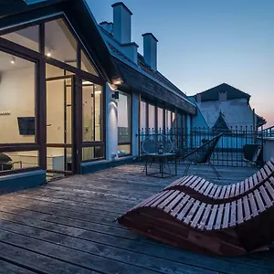 Rentplanet - Studio Ruska Apartment